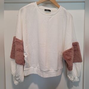 White Sweatshirt with Pink Fuzzy Sleeves